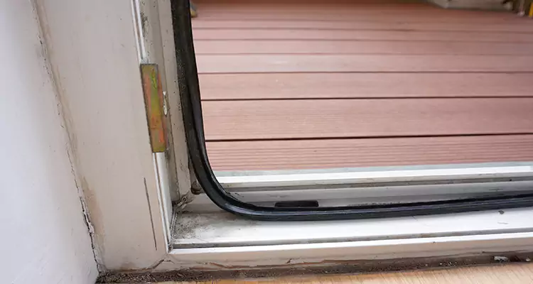 Repair Patio Doors Leaking at Bottom in New Port Richey, FL
